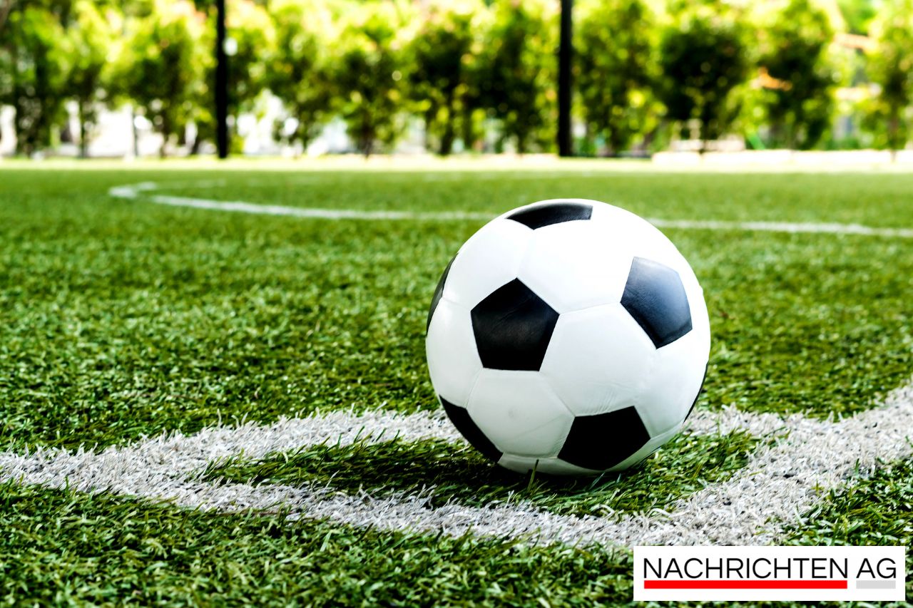 Fußballfieber in der 1. Klasse: Die Stars des Spieltags im Rampenlicht